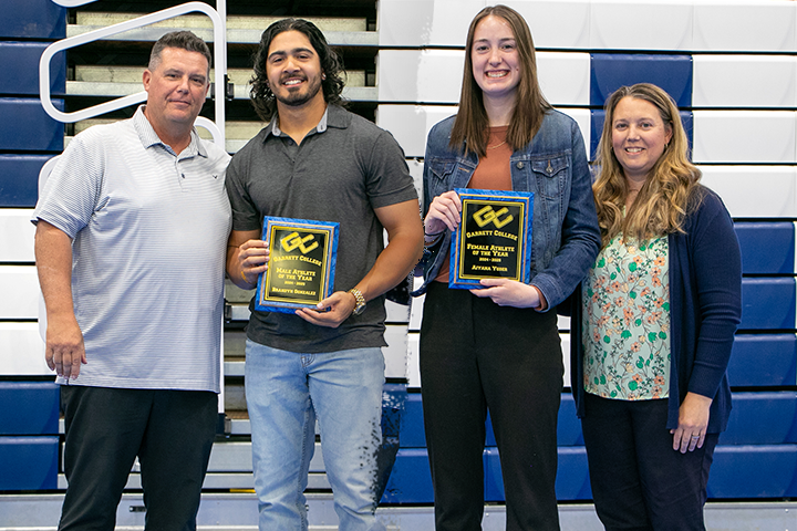 Yoder, Gonzalez claim top GC honors