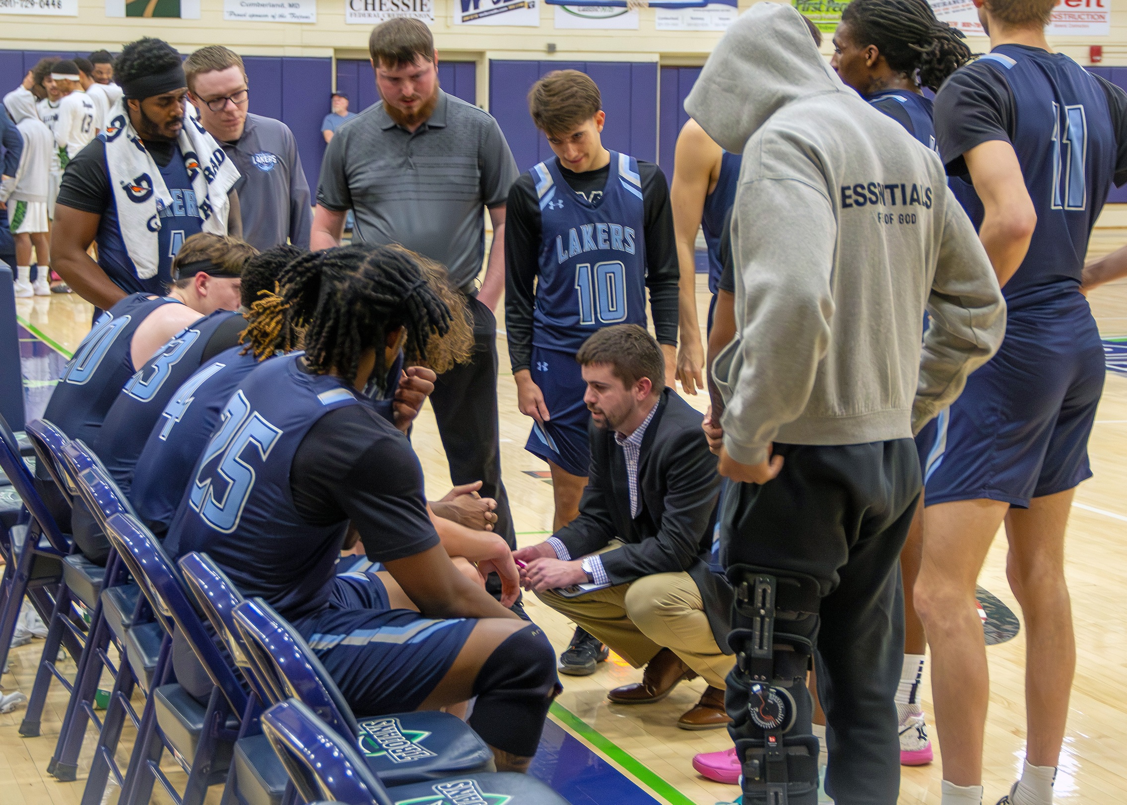 Smith&rsquo;s game-high 17 helps Lakers top PSC