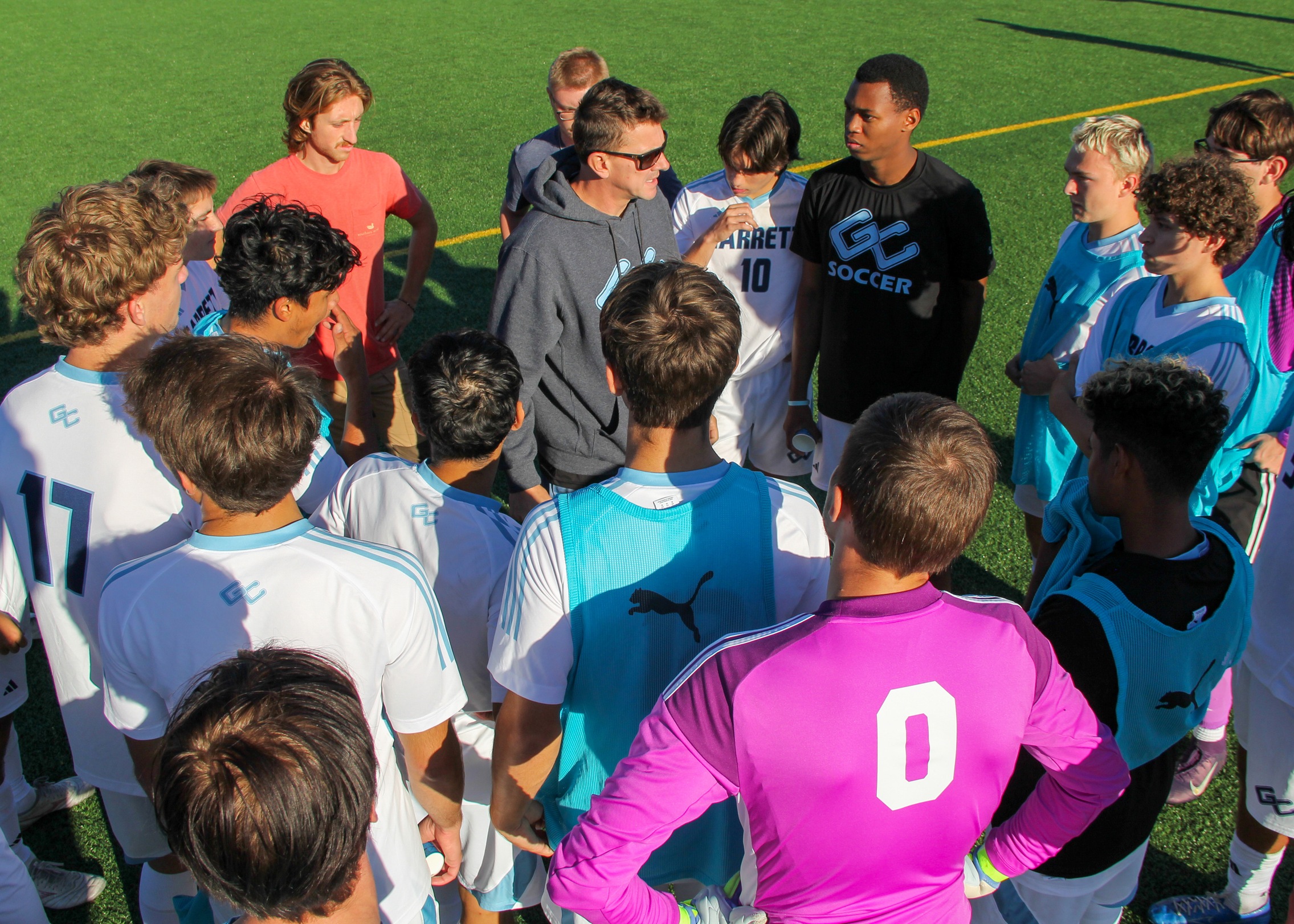 Bianchi rallies Lakers past CSM, 3-2